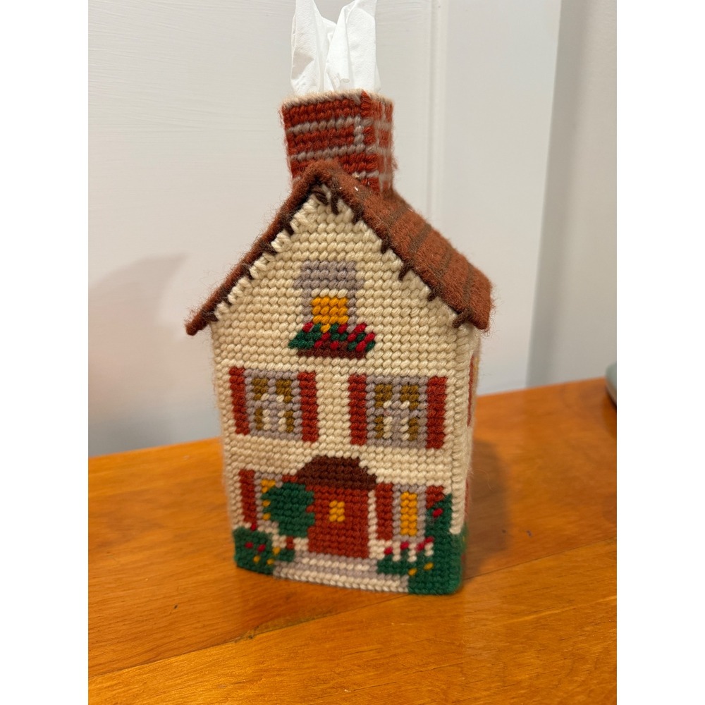 Vintage Handmade Needlepoint Cottage House Tissue Box Cover Plastic Canvas Cat